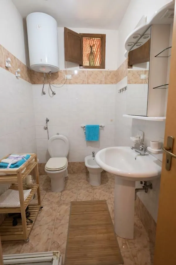 Villa Marinella Augusta 0*,